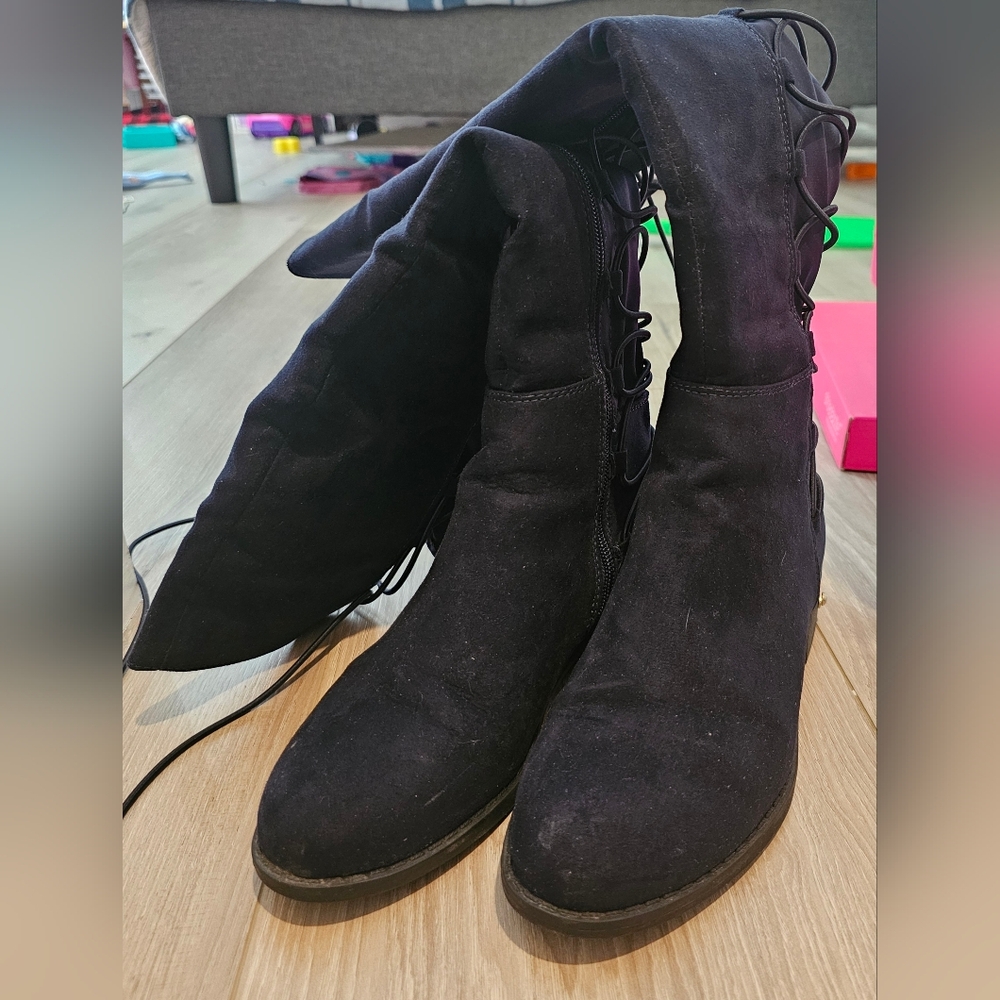 Shoe Dazzle Black Lace Up Boots